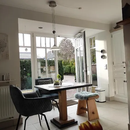 Am Buttgraben Лист